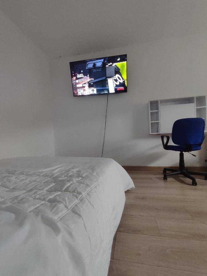 Апартаменты Chambre Prive Dans Une Maison Avec Terrasse Et Jardin Salles De Bain Partagees Лилль Экстерьер фото